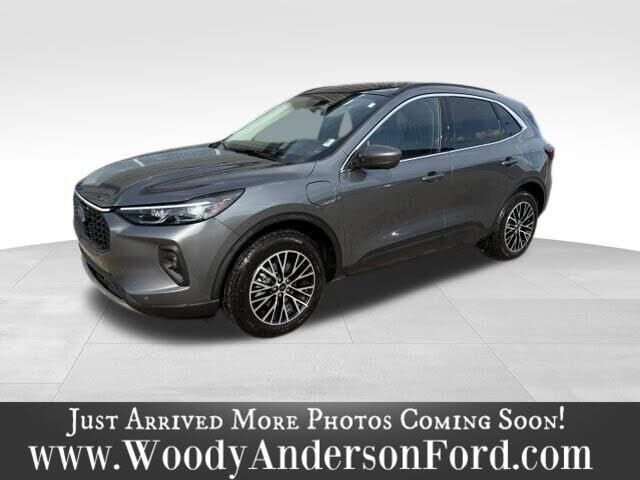 2025 FORD Escape