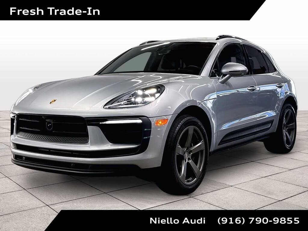 2023 PORSCHE Macan