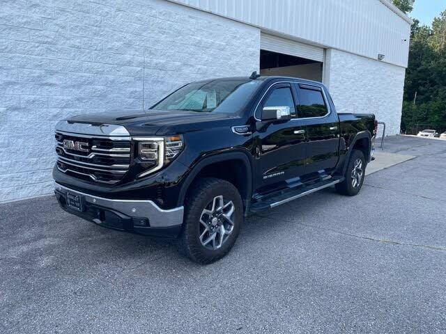 2024 GMC Sierra