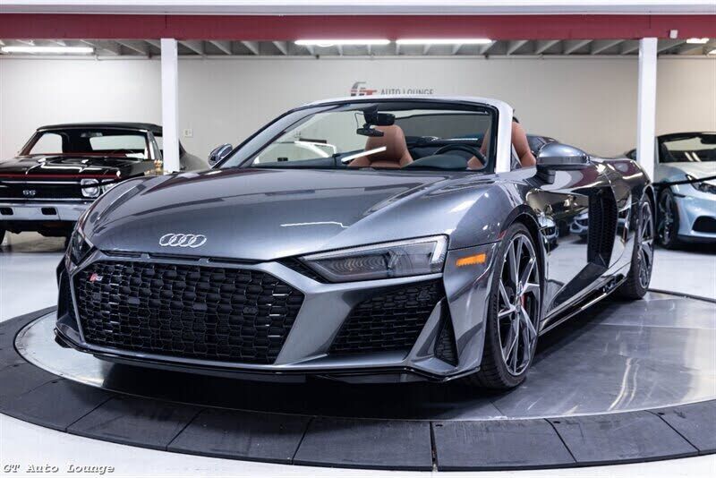 2023 AUDI R8