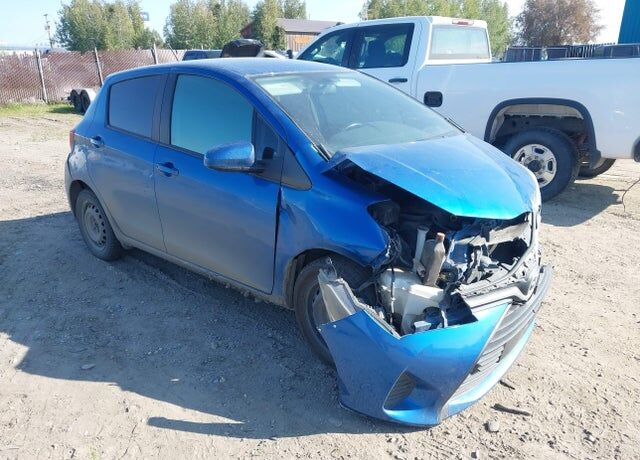 2015 TOYOTA Yaris
