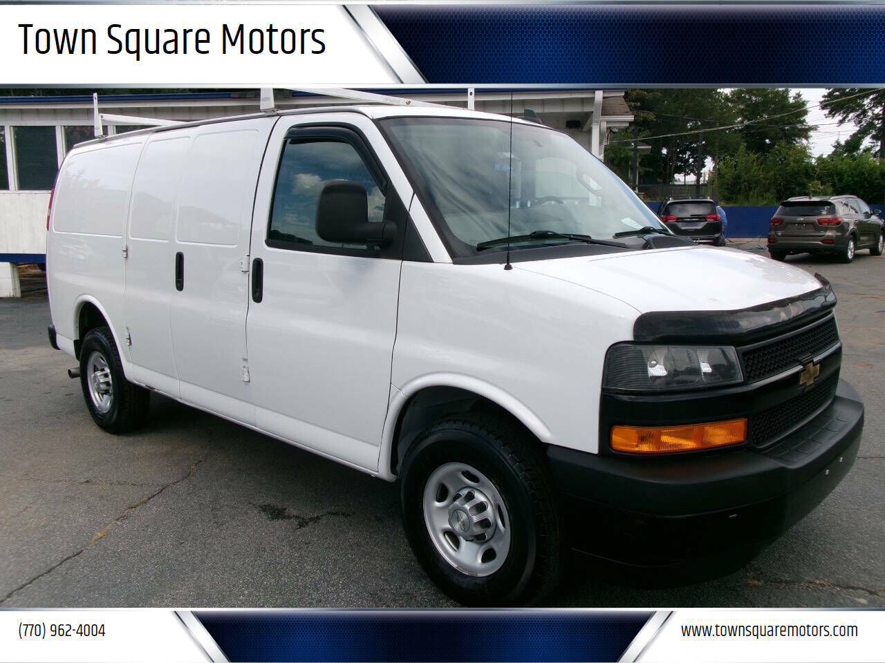 2021 CHEVROLET Express