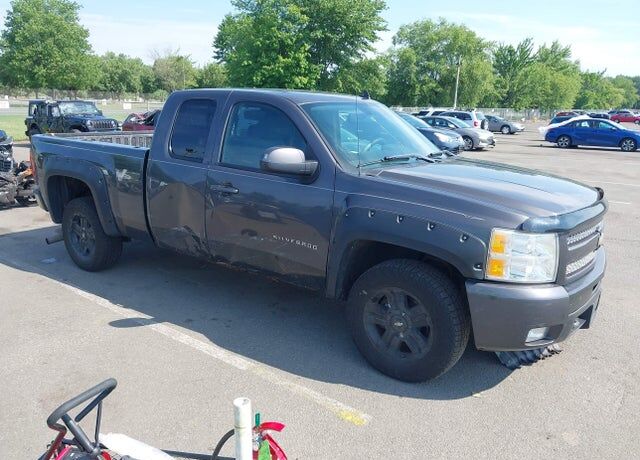 2011 CHEVROLET Silverado
