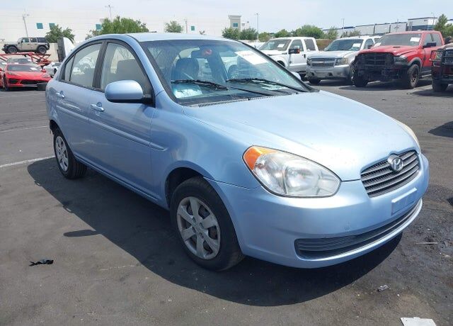 2011 HYUNDAI Accent