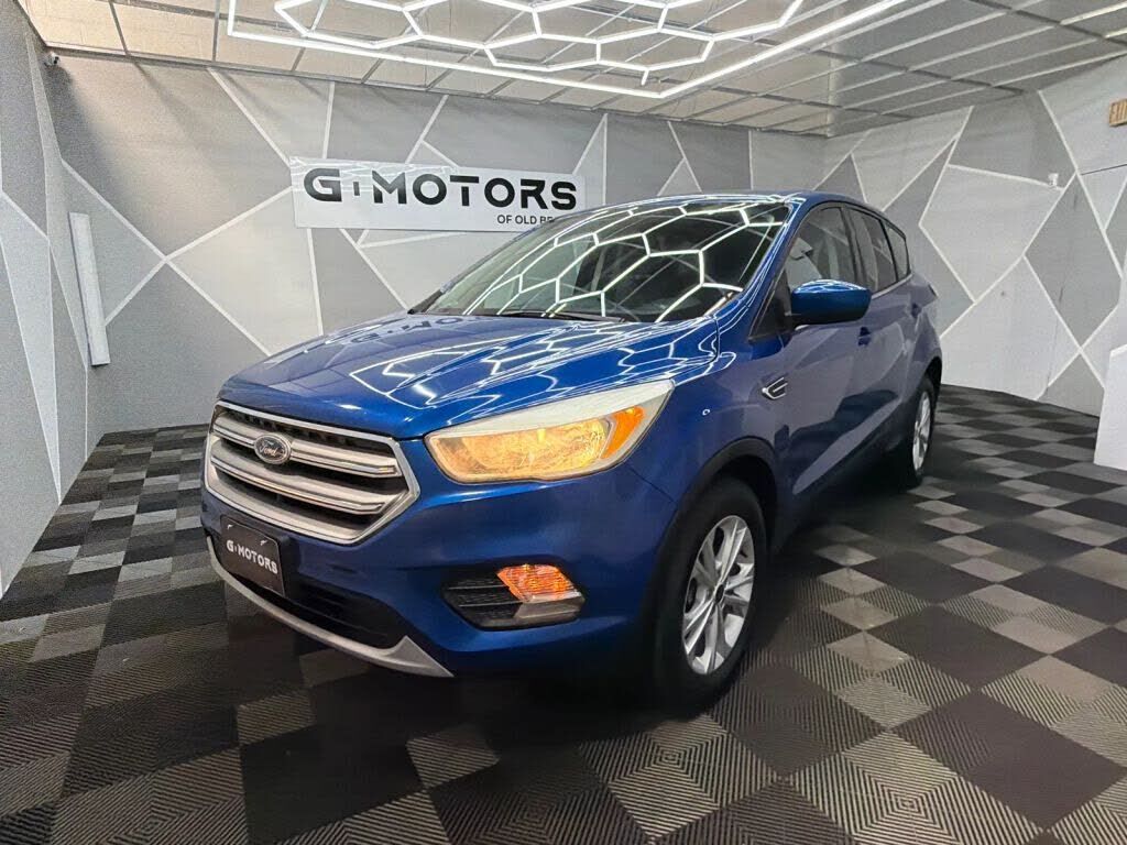 2017 FORD Escape