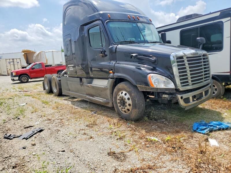 2016 FREIGHTLINER Cascadia