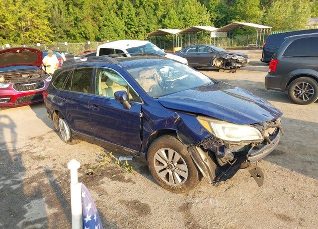 2015 SUBARU Outback