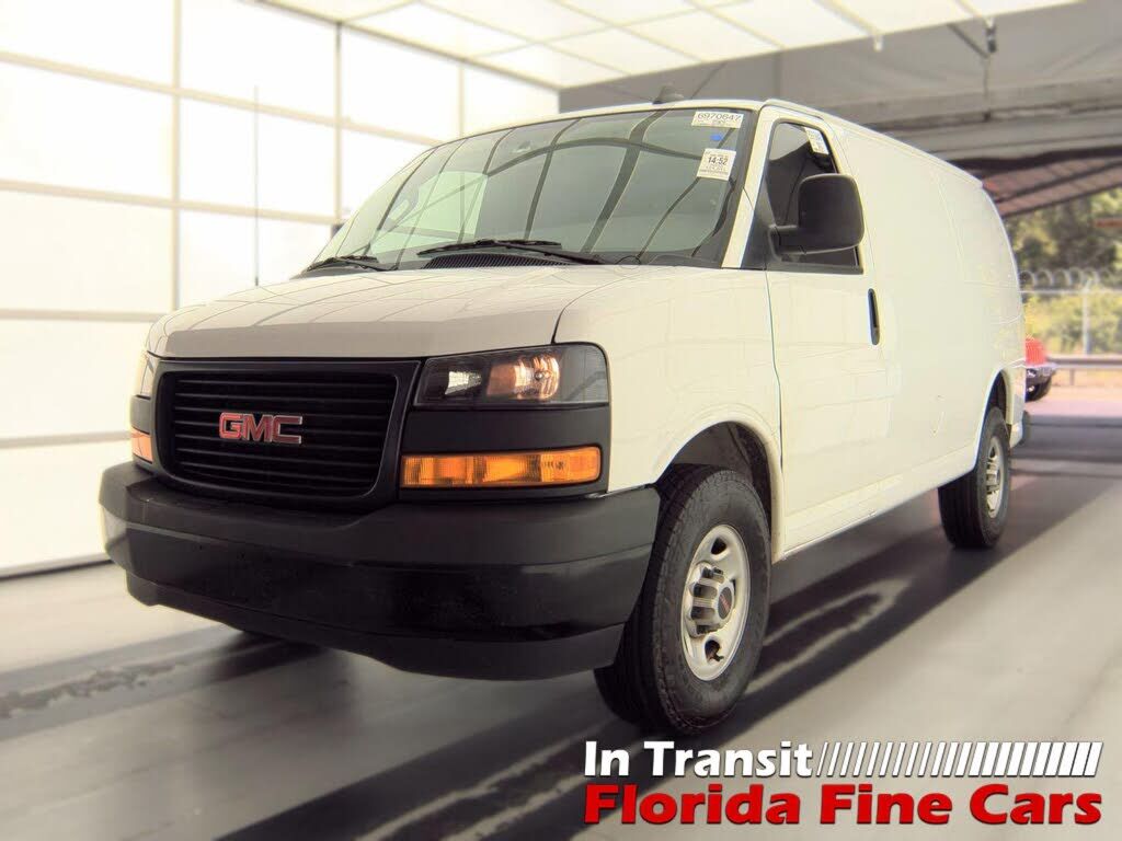2023 GMC Savana