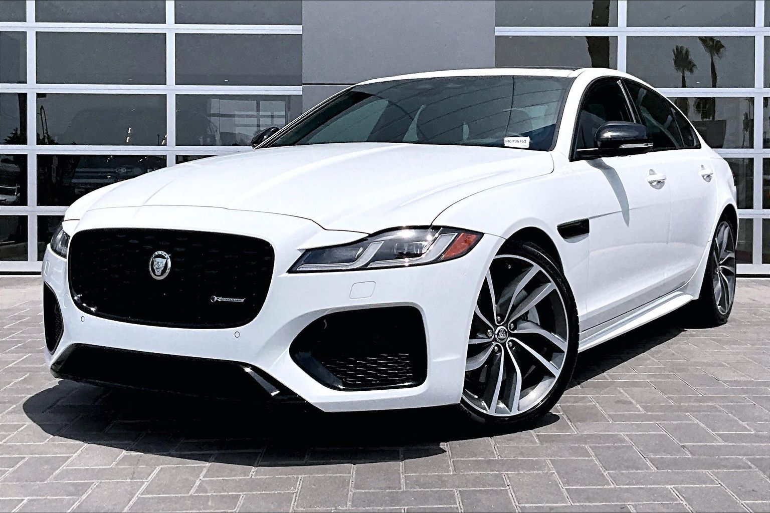 2024 JAGUAR XF
