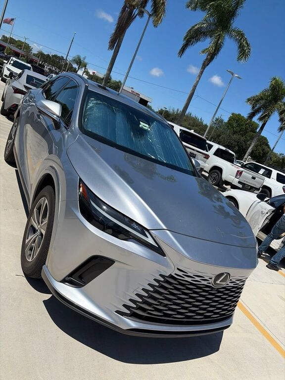 2023 LEXUS RX