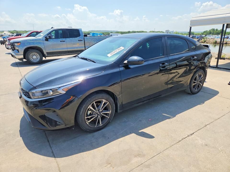 2023 KIA Forte