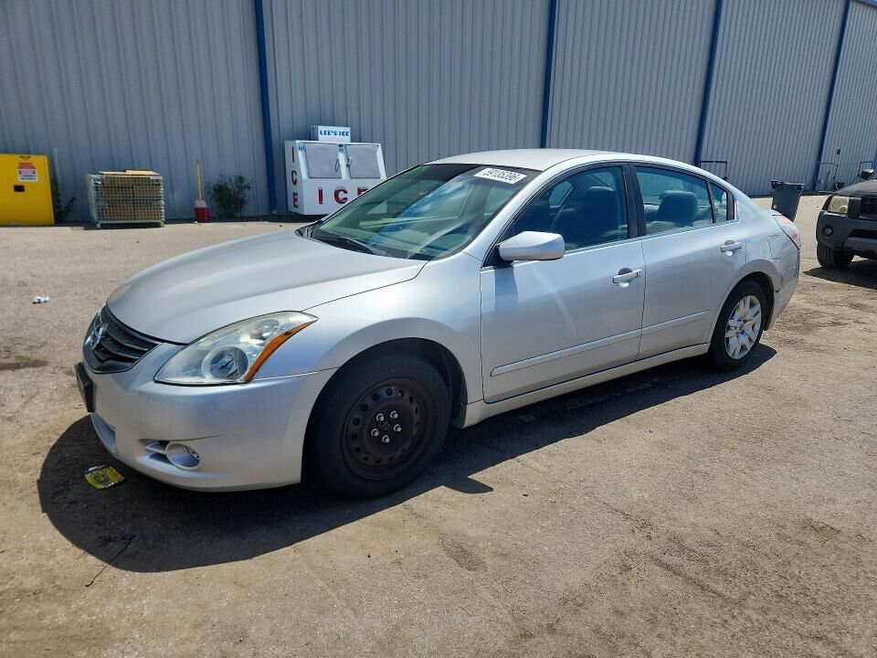 2012 NISSAN Altima