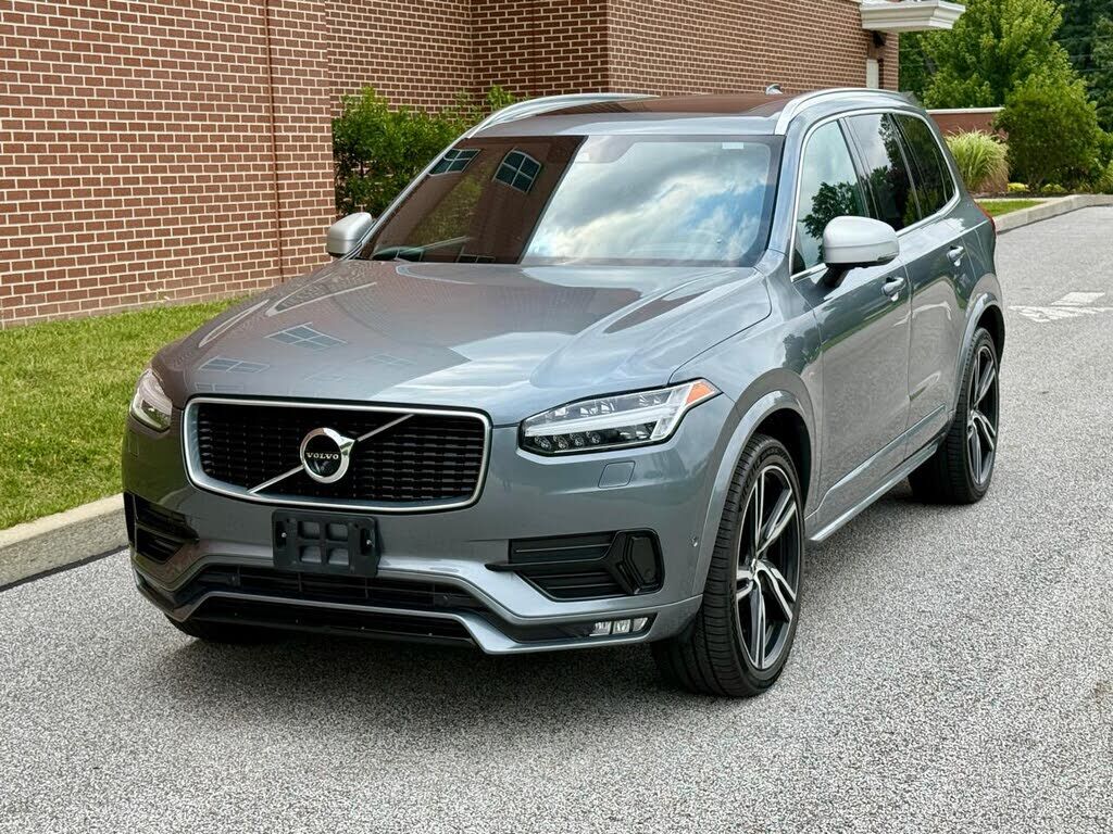 2018 VOLVO XC90