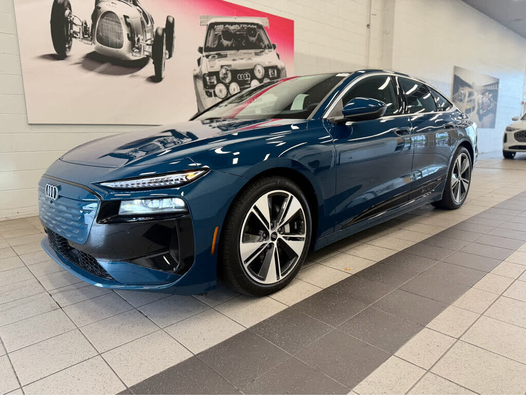 2025 AUDI A6