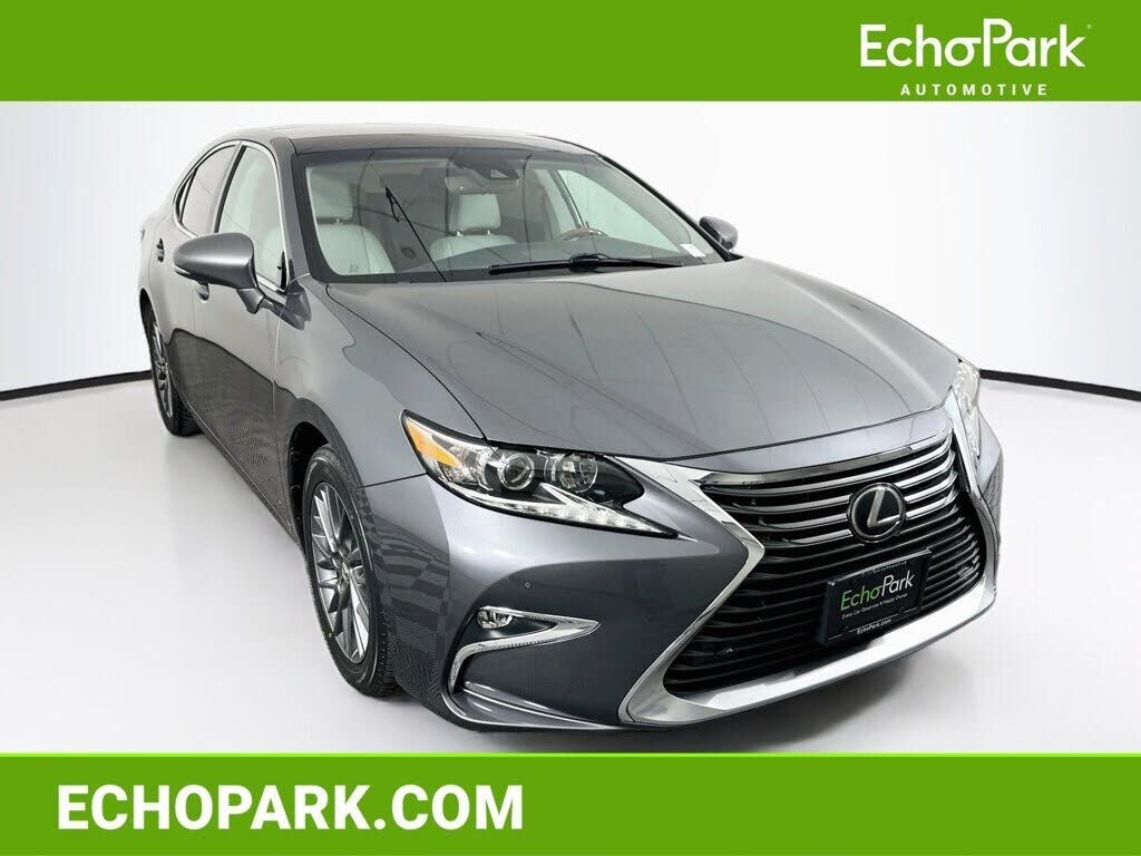 2018 LEXUS ES