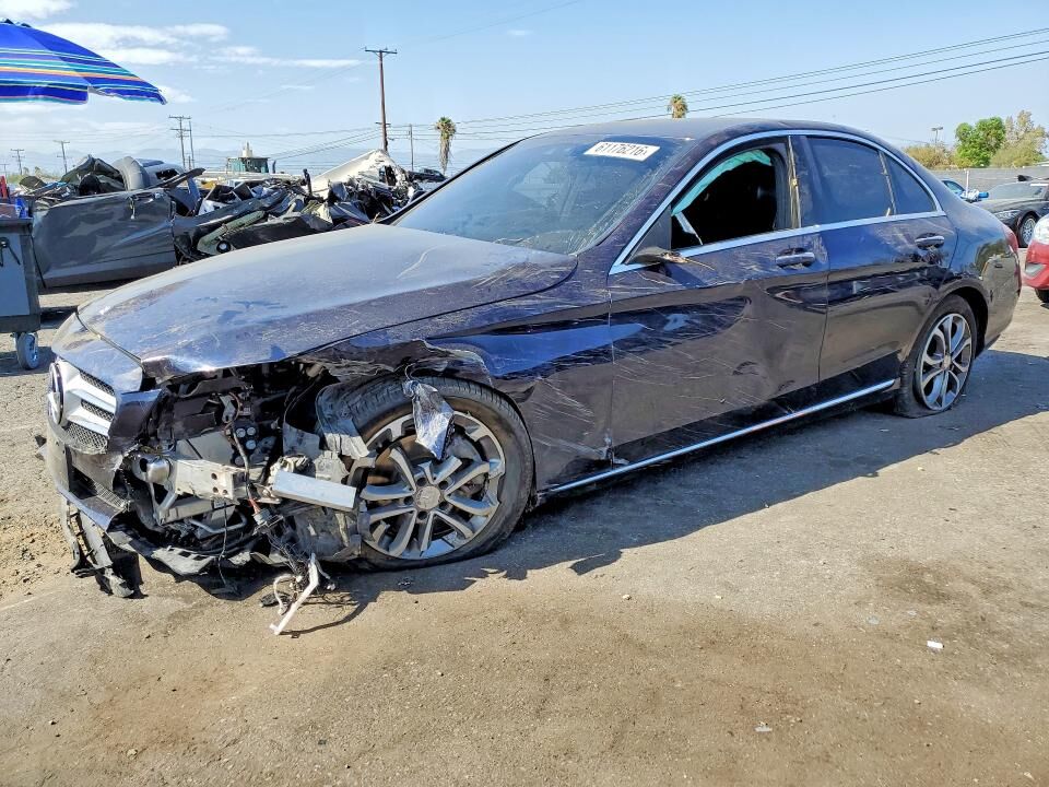 2017 MERCEDES-BENZ C-Class