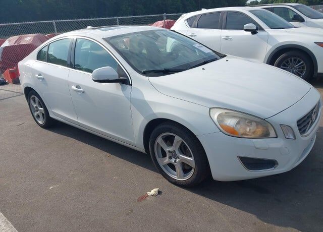 2012 VOLVO S60