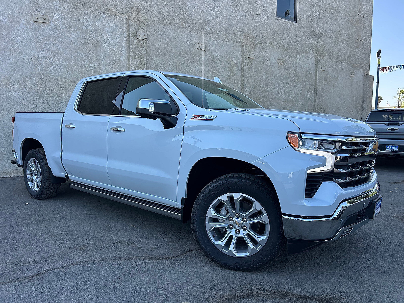 2026 CHEVROLET Silverado