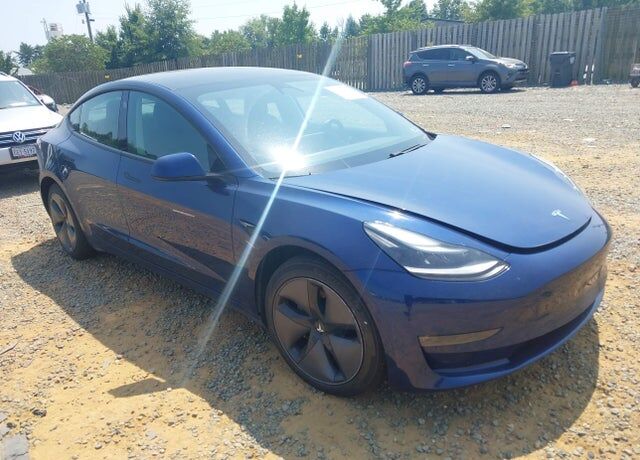 2021 TESLA Model 3