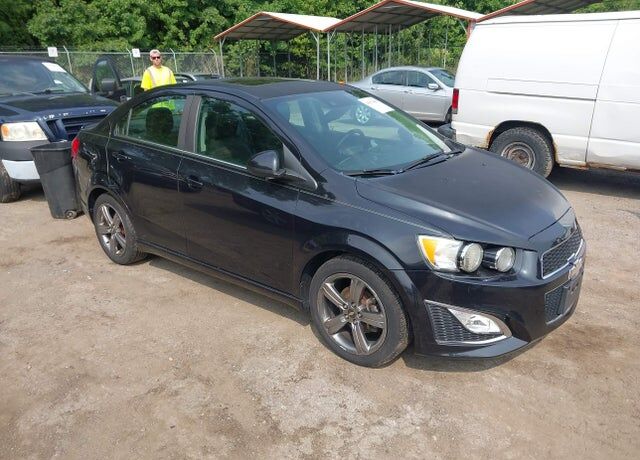 2014 CHEVROLET Sonic