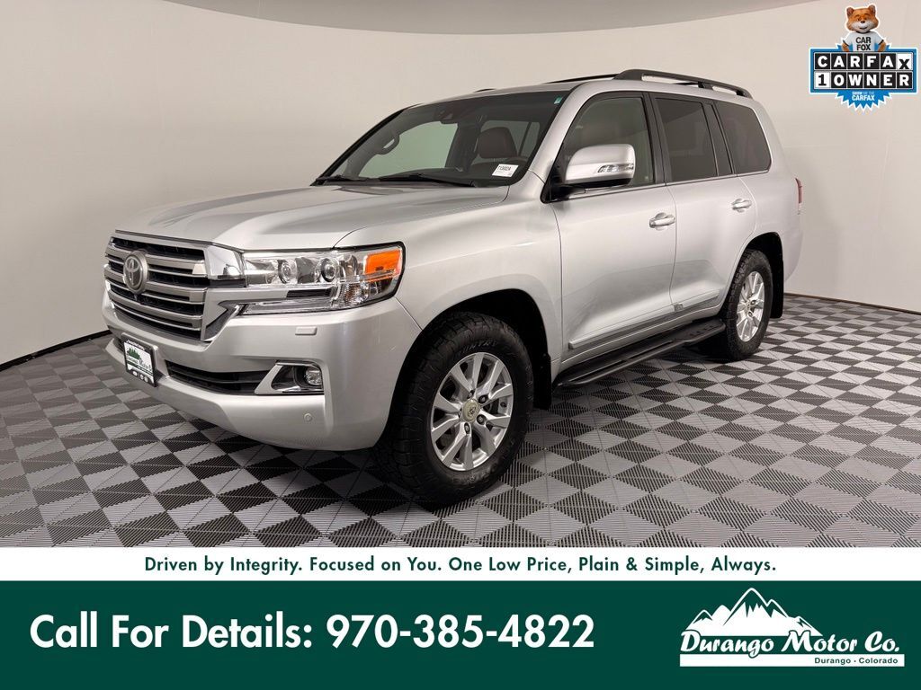 2016 TOYOTA Land Cruiser