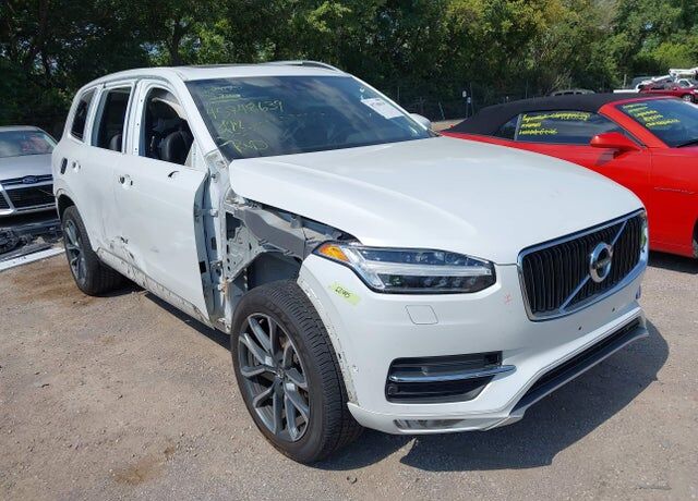 2017 VOLVO XC90