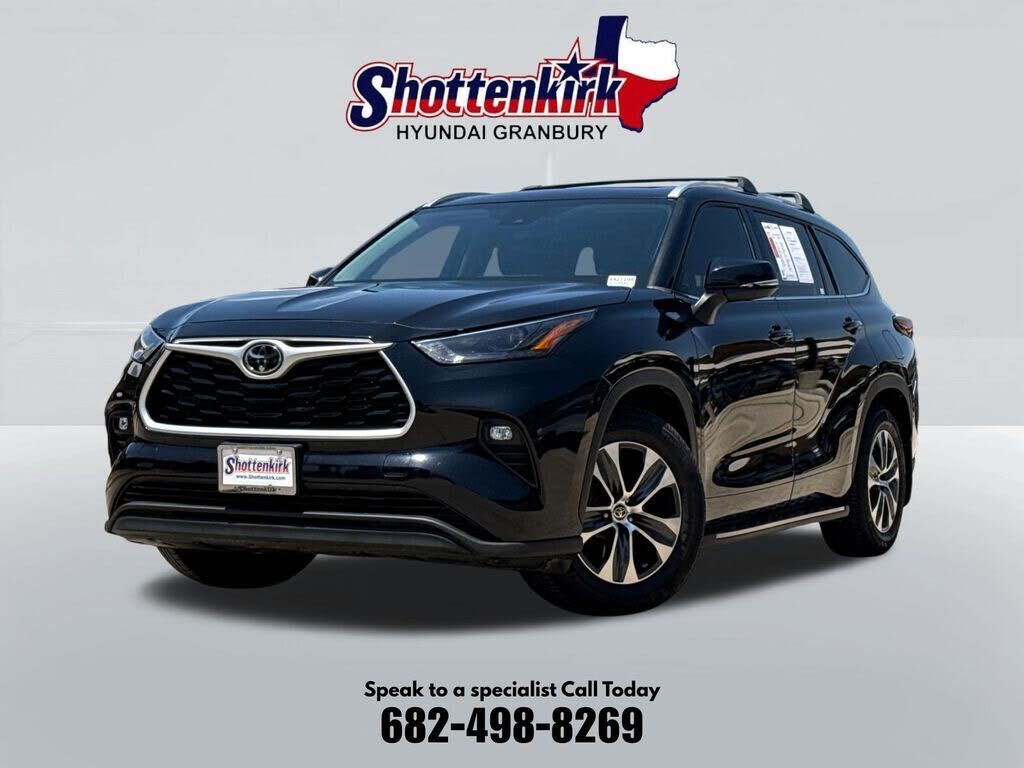 2022 TOYOTA Highlander