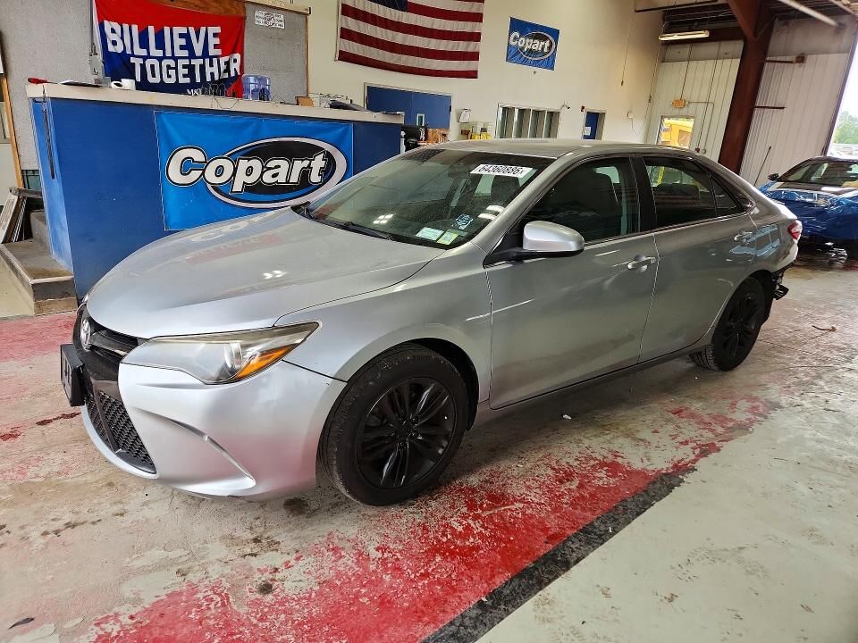 2017 TOYOTA Camry