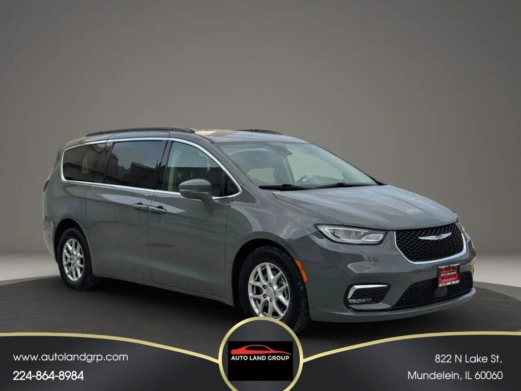 2022 CHRYSLER Pacifica