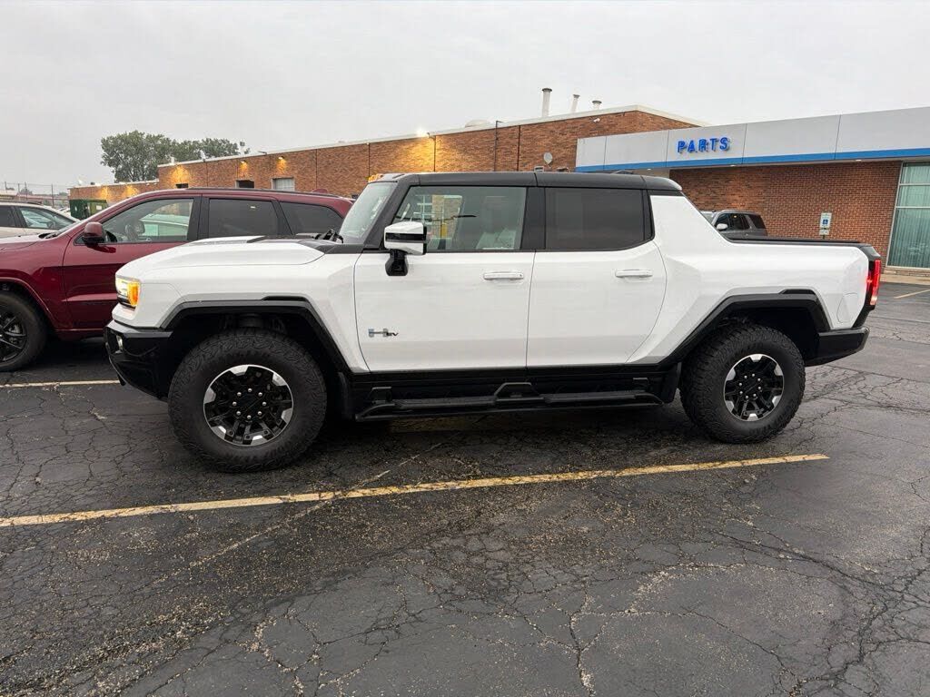 2022 GMC HUMMER