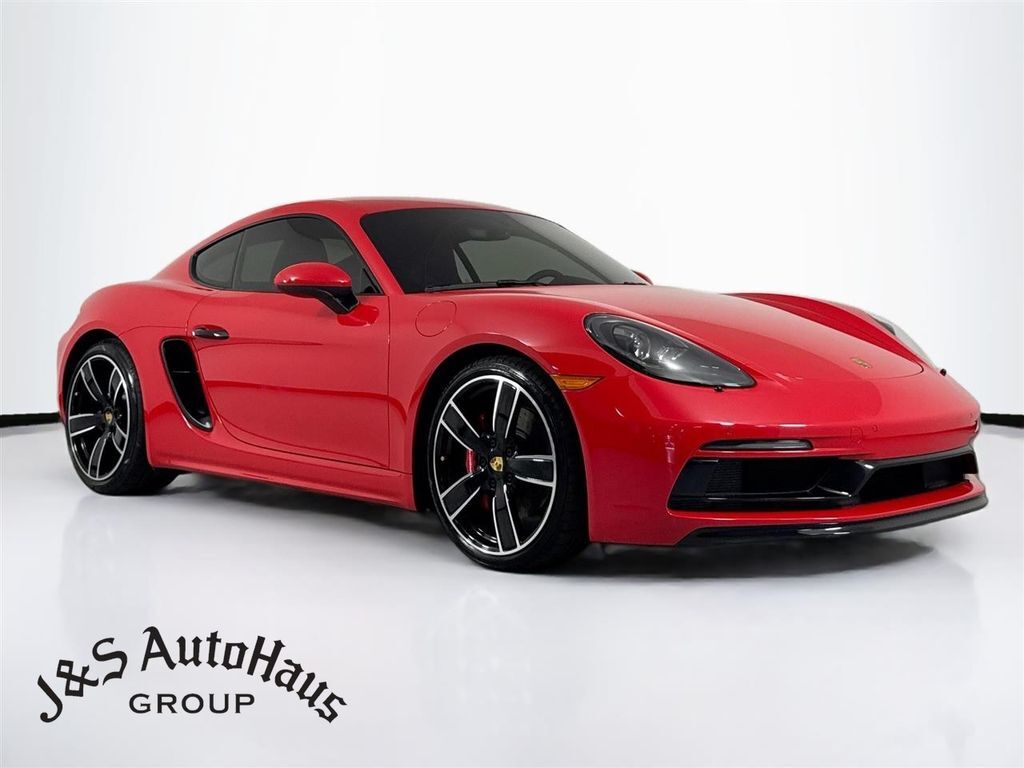 2025 PORSCHE 718