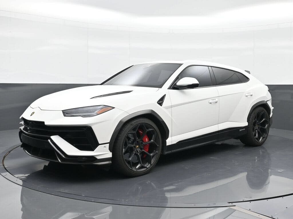 2023 LAMBORGHINI URUS