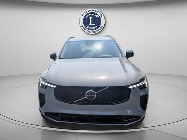 2026 VOLVO XC90