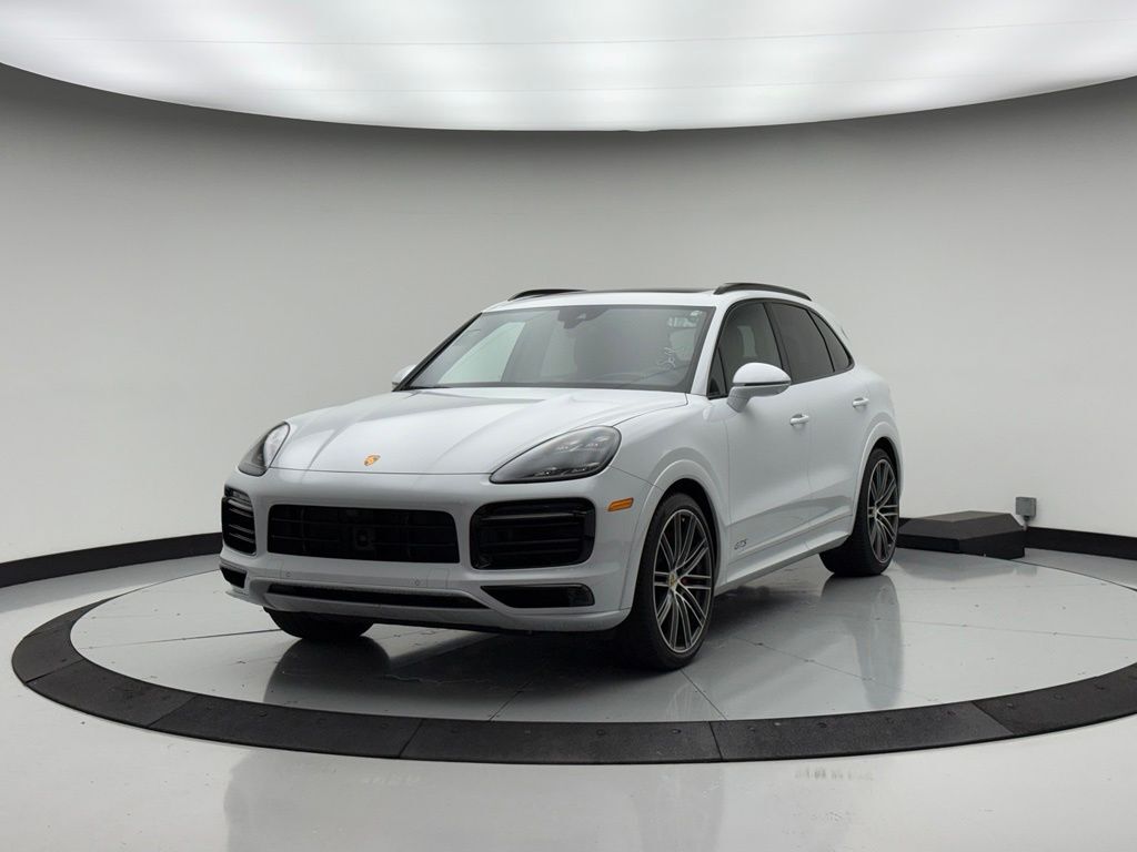 2023 PORSCHE Cayenne