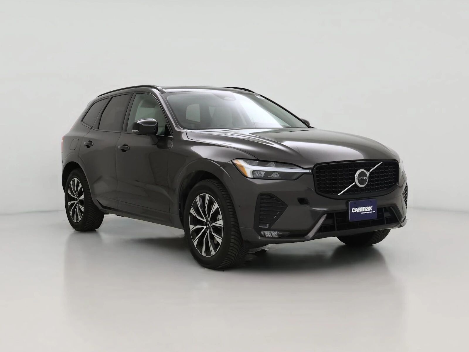 2023 VOLVO XC60