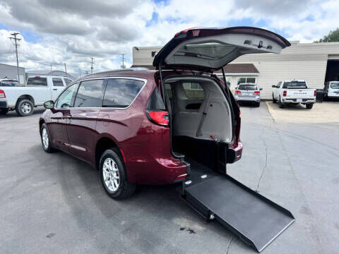 2021 CHRYSLER Pacifica