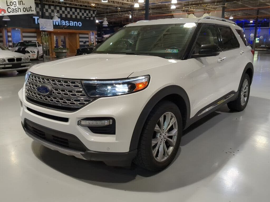 2021 FORD Explorer