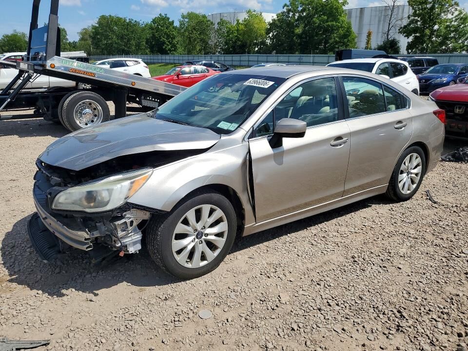 2015 SUBARU Legacy