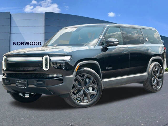 2025 RIVIAN R1S