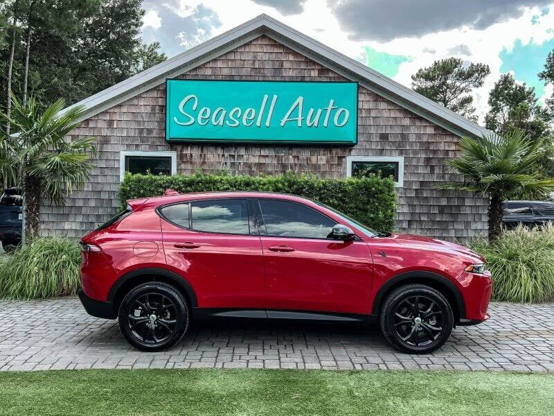 2023 DODGE HORNET