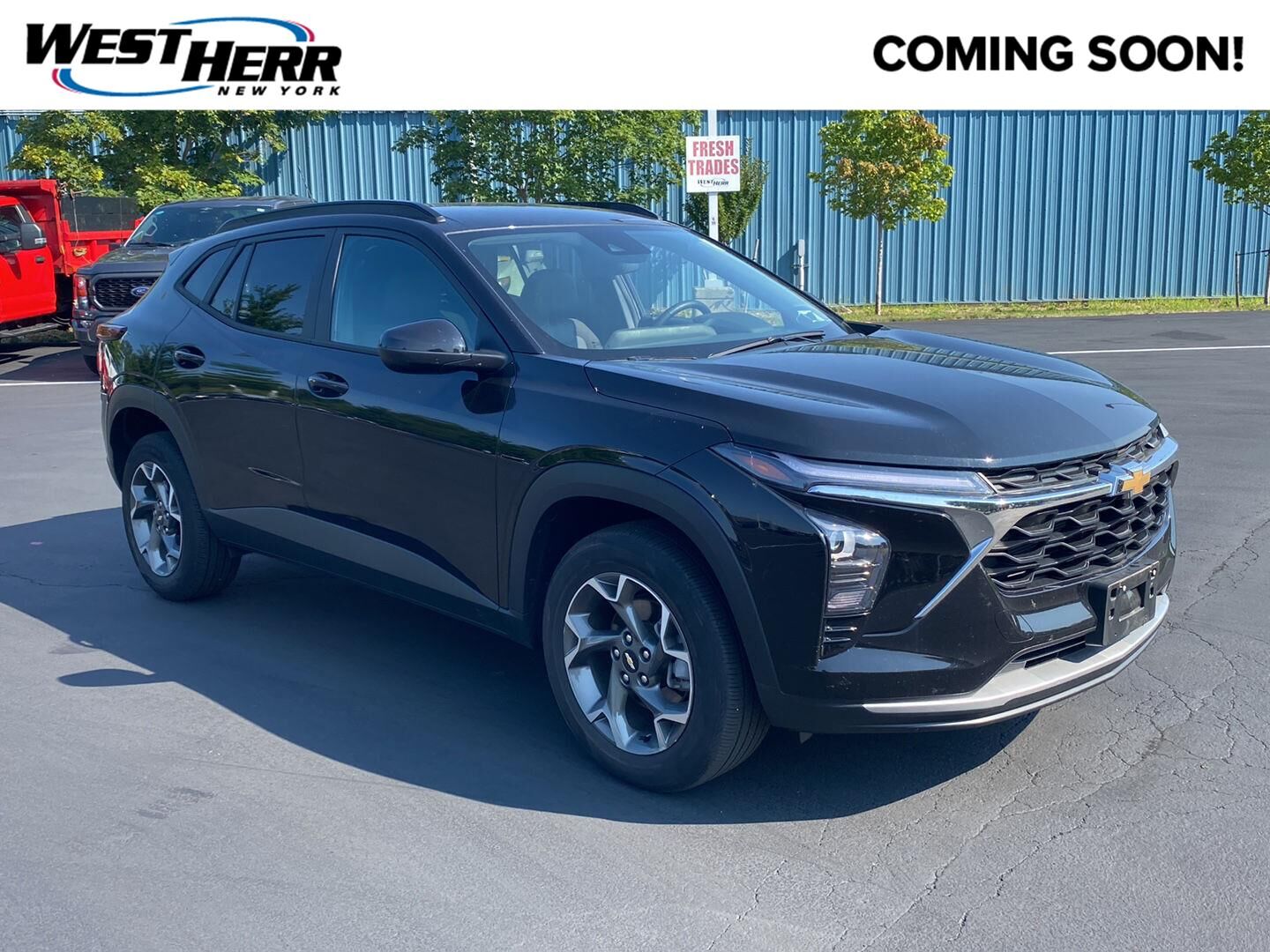 2025 CHEVROLET Trax
