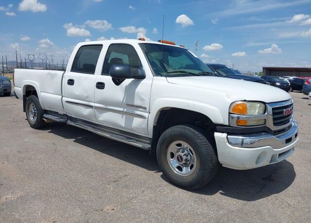 2005 GMC Sierra