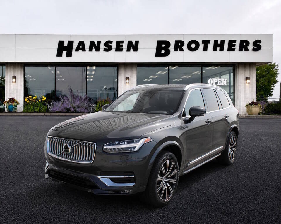 2023 VOLVO XC90