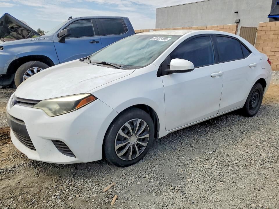 2015 TOYOTA Corolla