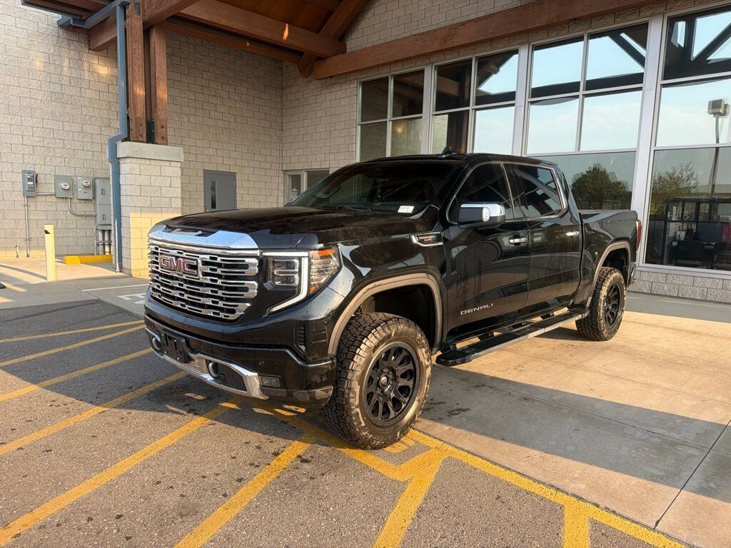 2023 GMC Sierra