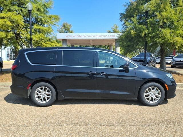 2025 CHRYSLER Pacifica