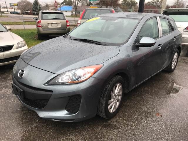 2012 MAZDA Mazda3