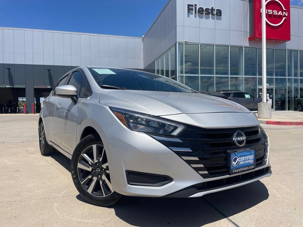 2025 NISSAN Versa