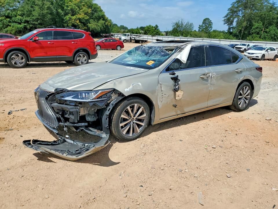 2021 LEXUS ES