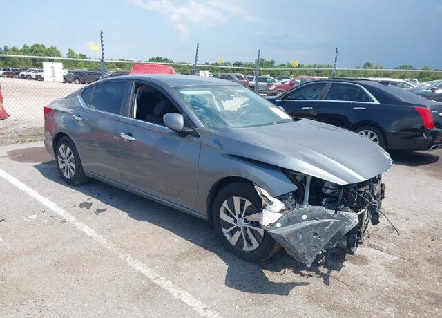 2021 NISSAN Altima